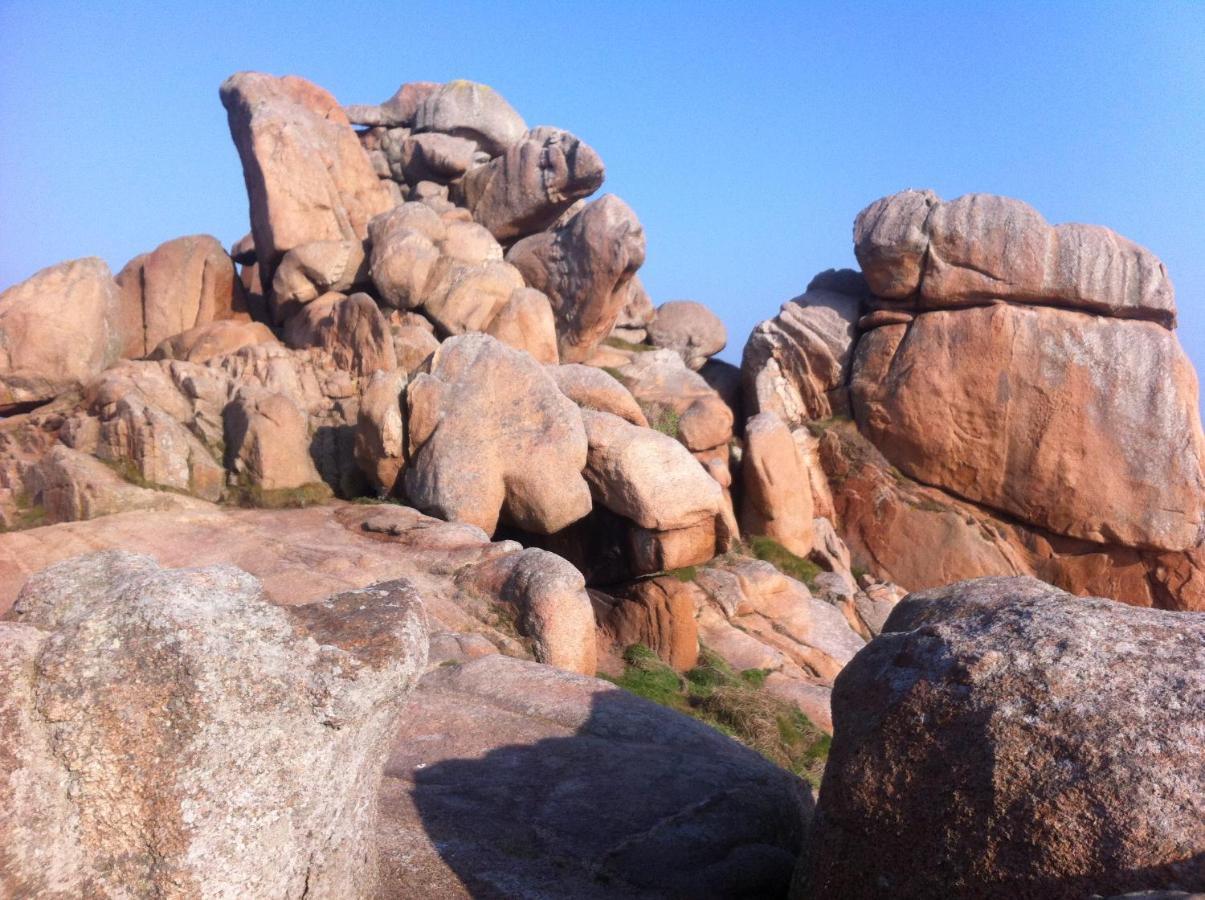 Trestraou, Cote De Granit Rose, Studio Vue Mer, Rez-De-Chaussee Perros-Guirec Dış mekan fotoğraf